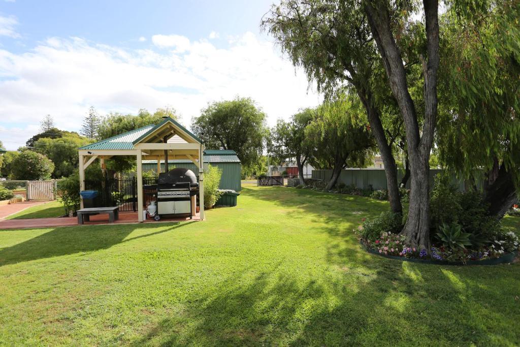 Busselton Guest House Exteriör bild